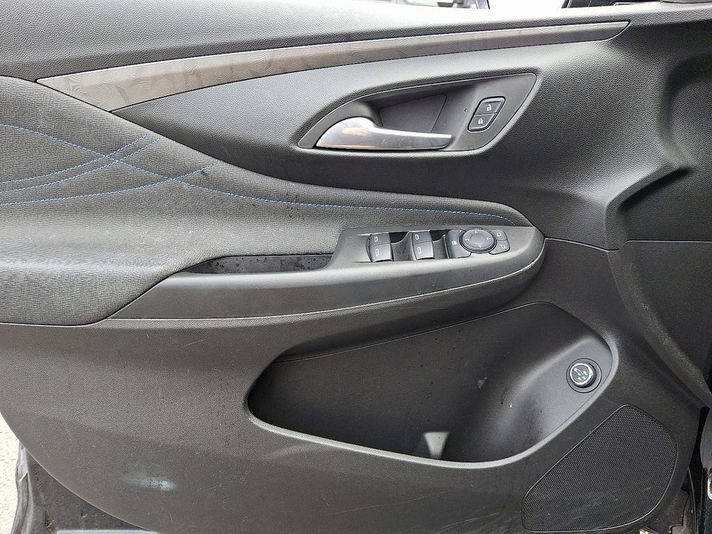 Used 2025 Buick Envista Sport Touring w/ Convenience I Package image 10