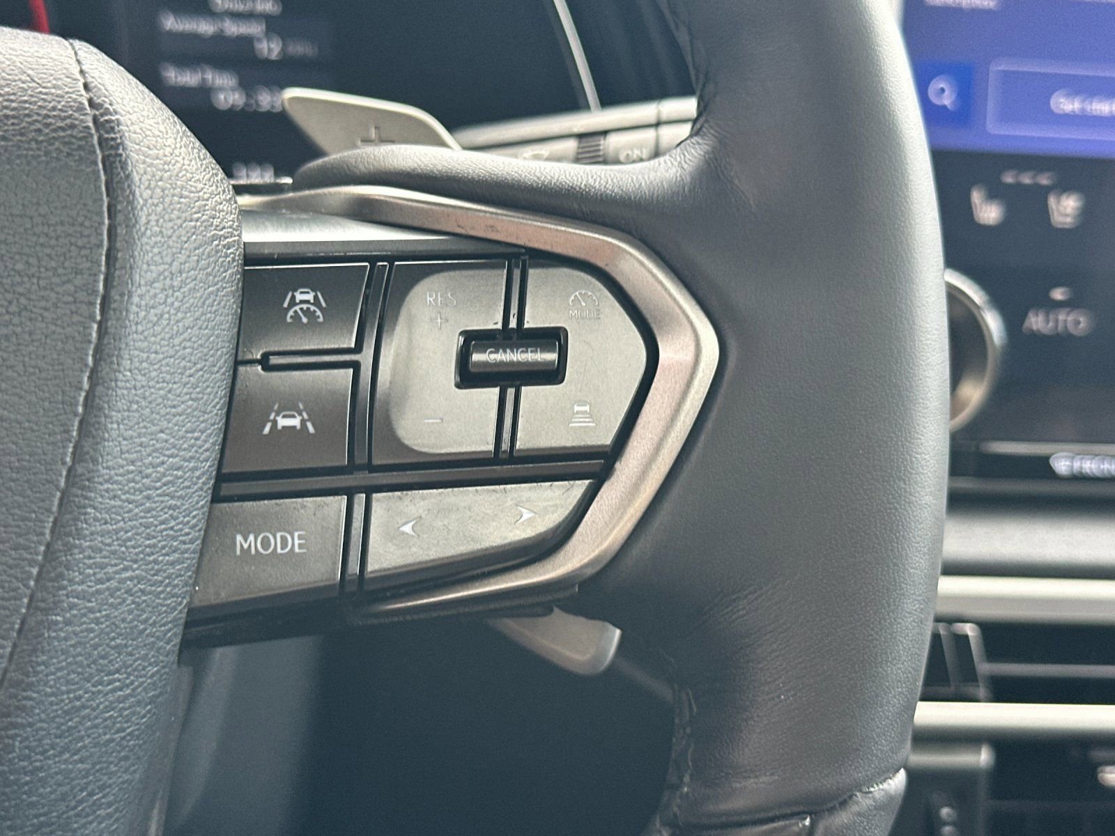 Used 2025 Lexus RX 350 Premium w/ Convenience Package FWD image 29