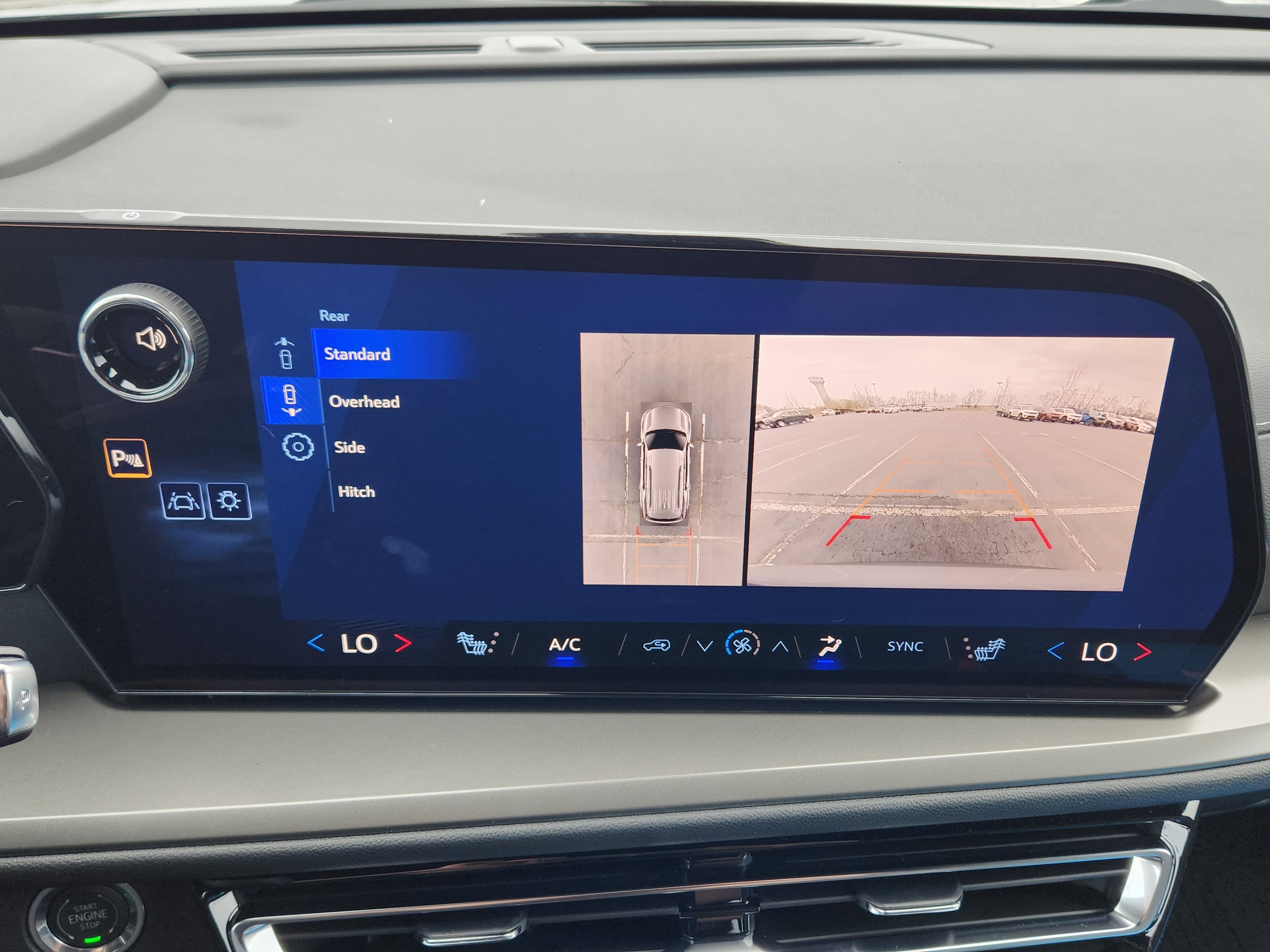 New 2026 Chevrolet Traverse LT w/ Driver Confidence Package image 14