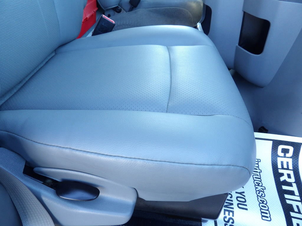 Used 2021 Ford E-350 and Econoline 350 Super Duty RWD image 31