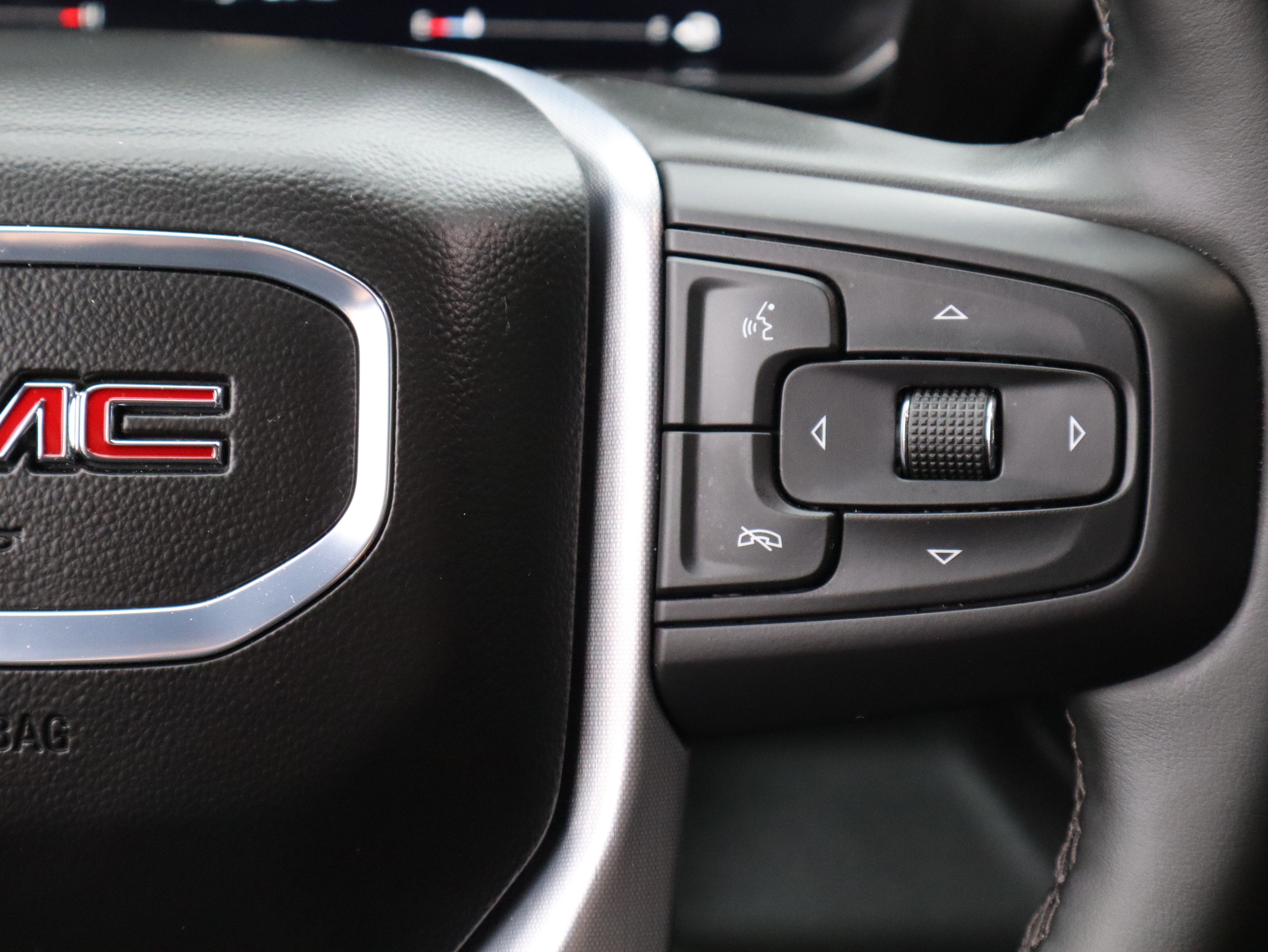 Used 2026 GMC Sierra 1500 Elevation image 24