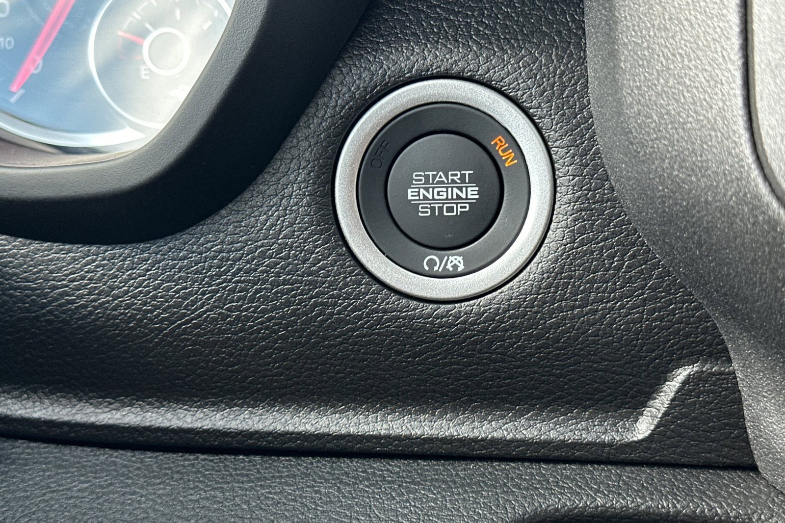 New 2026 RAM 1500 Classic Warlock image 18