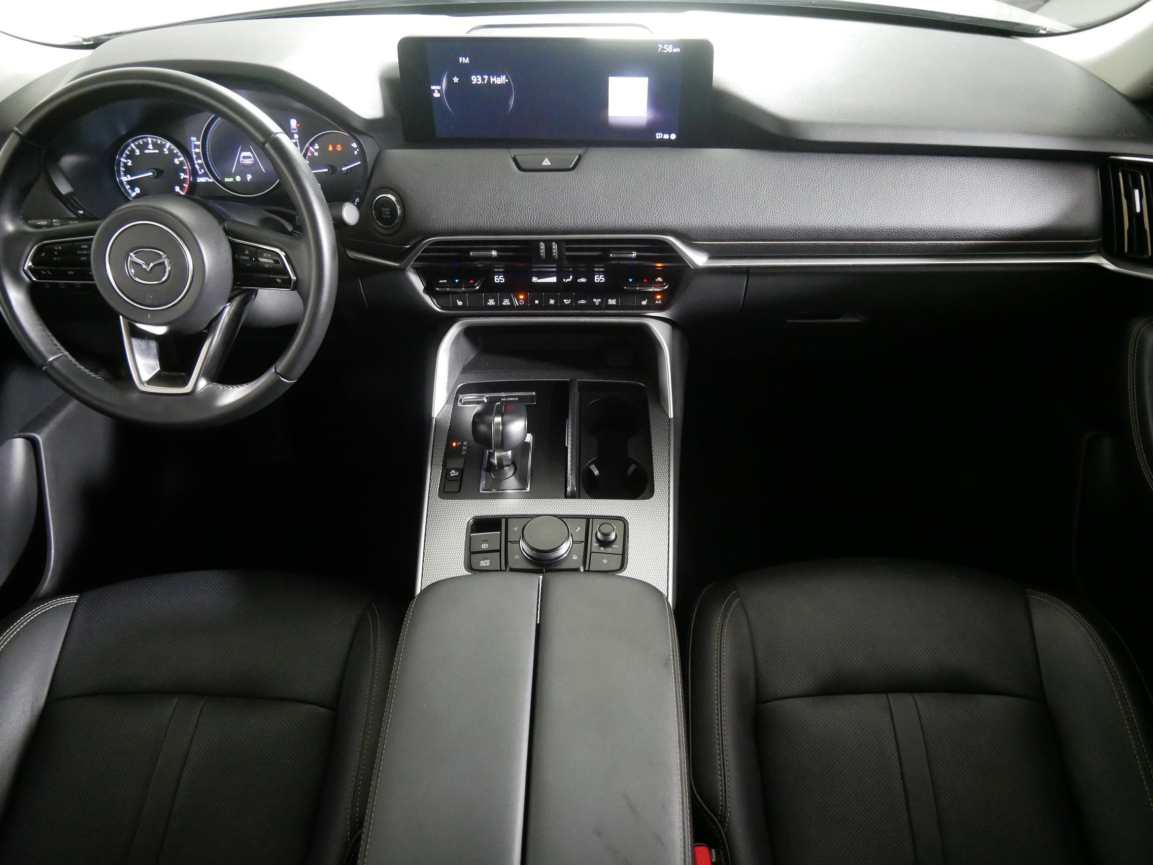 Certified 2025 MAZDA CX-90 3.3 Turbo w/ Preferred Package image 10