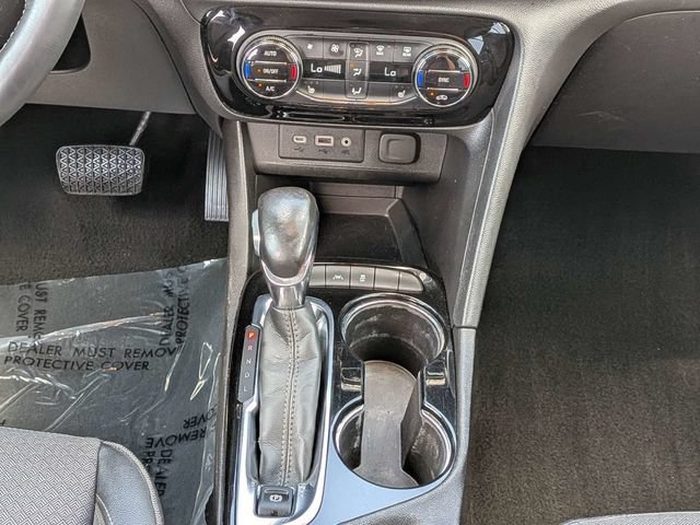 Used 2021 Buick Encore GX Select FWD image 19