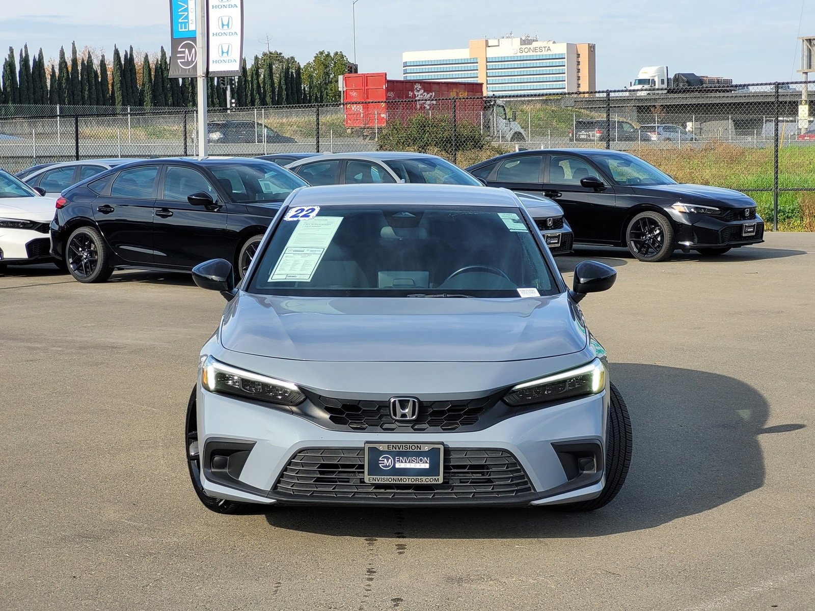 Used 2022 Honda Civic Sport image 2