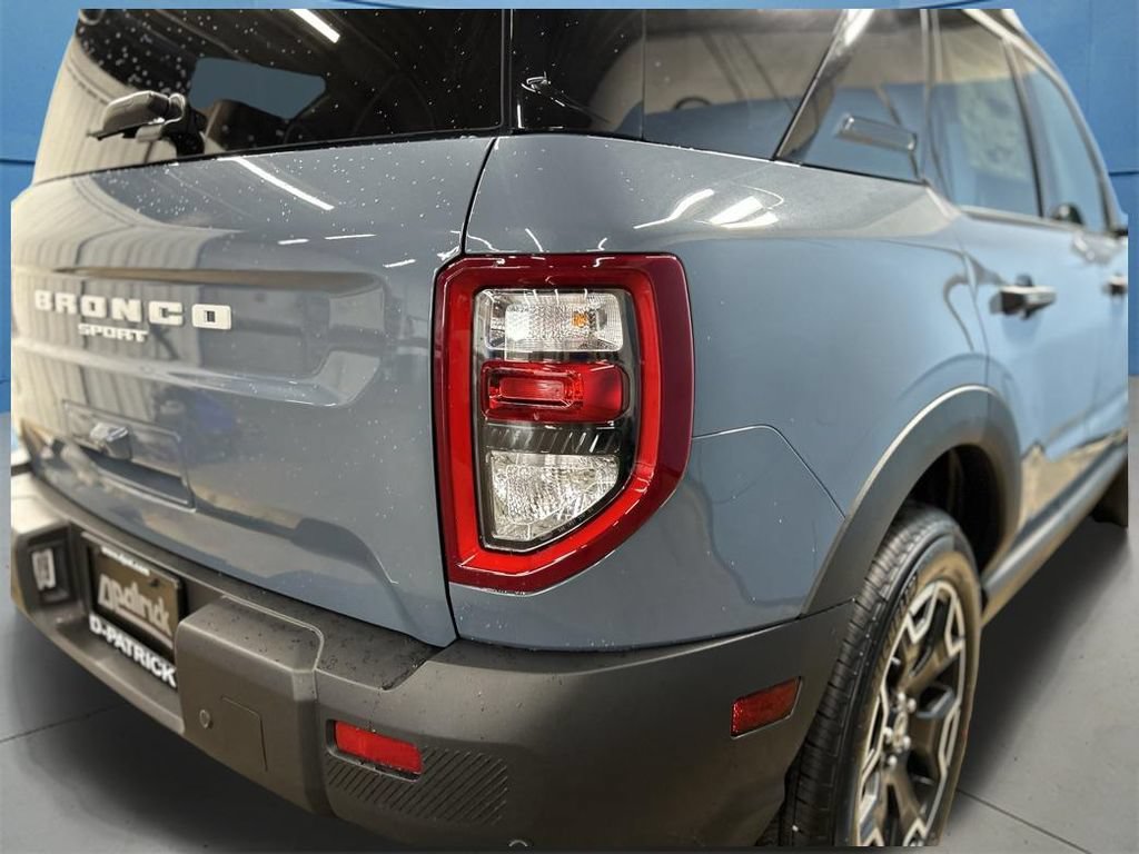 New 2026 Ford Bronco Sport Outer Banks w/ Outer Banks Tech Package+ AWD/4WD image 13
