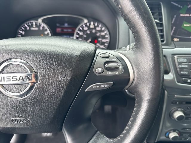 Used 2020 Nissan Pathfinder SL image 13