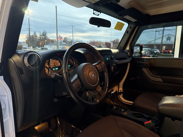 Used 2018 Jeep Wrangler Sport image 10