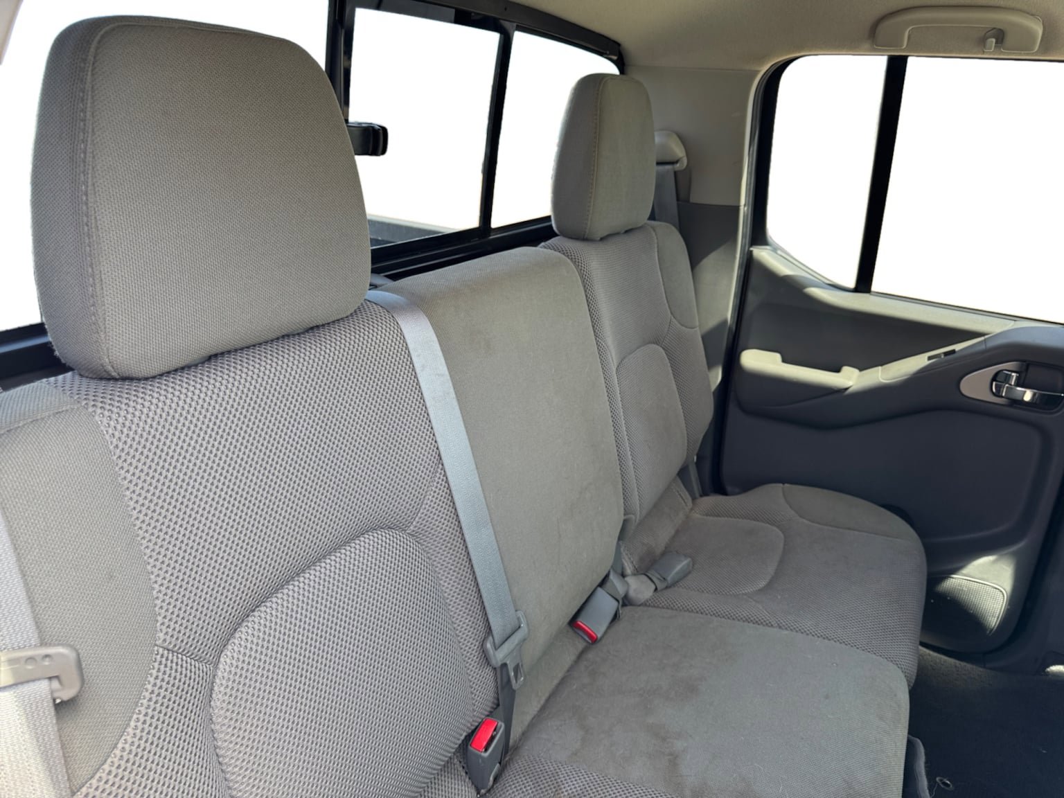 Used 2019 Nissan Frontier SV RWD image 18