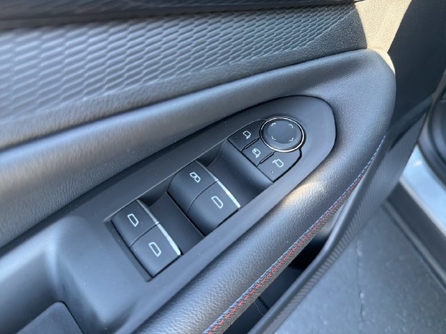 Certified 2024 Chevrolet Blazer EV RS AWD/4WD image 11