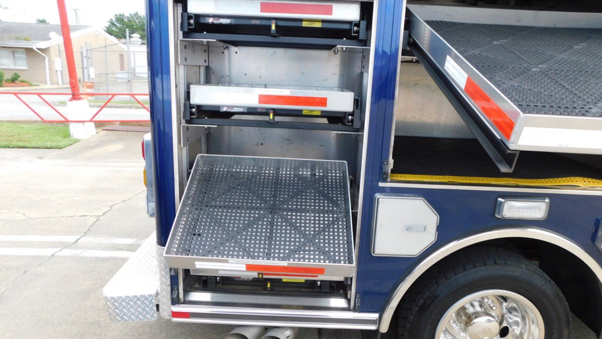 Used 2012 Ford F450 XL w/ PWR Equipment Group image 32