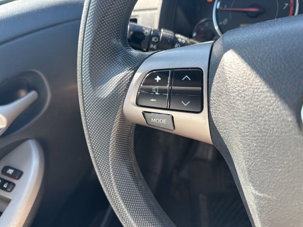 Used 2013 Toyota Corolla S FWD image 21