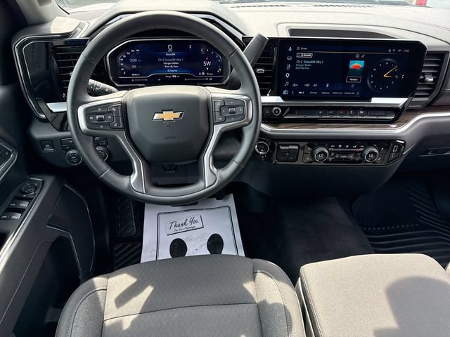 Used 2025 Chevrolet Silverado 2500 LT w/ Convenience Package AWD/4WD image 14
