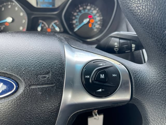 Used 2012 Ford Focus SE FWD image 24