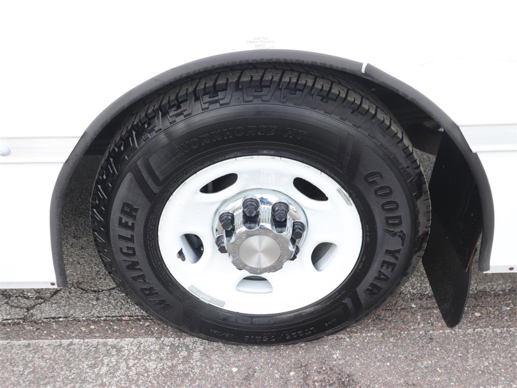 Used 2022 GMC Savana 3500 Work Van w/ Power Convenience Package image 12