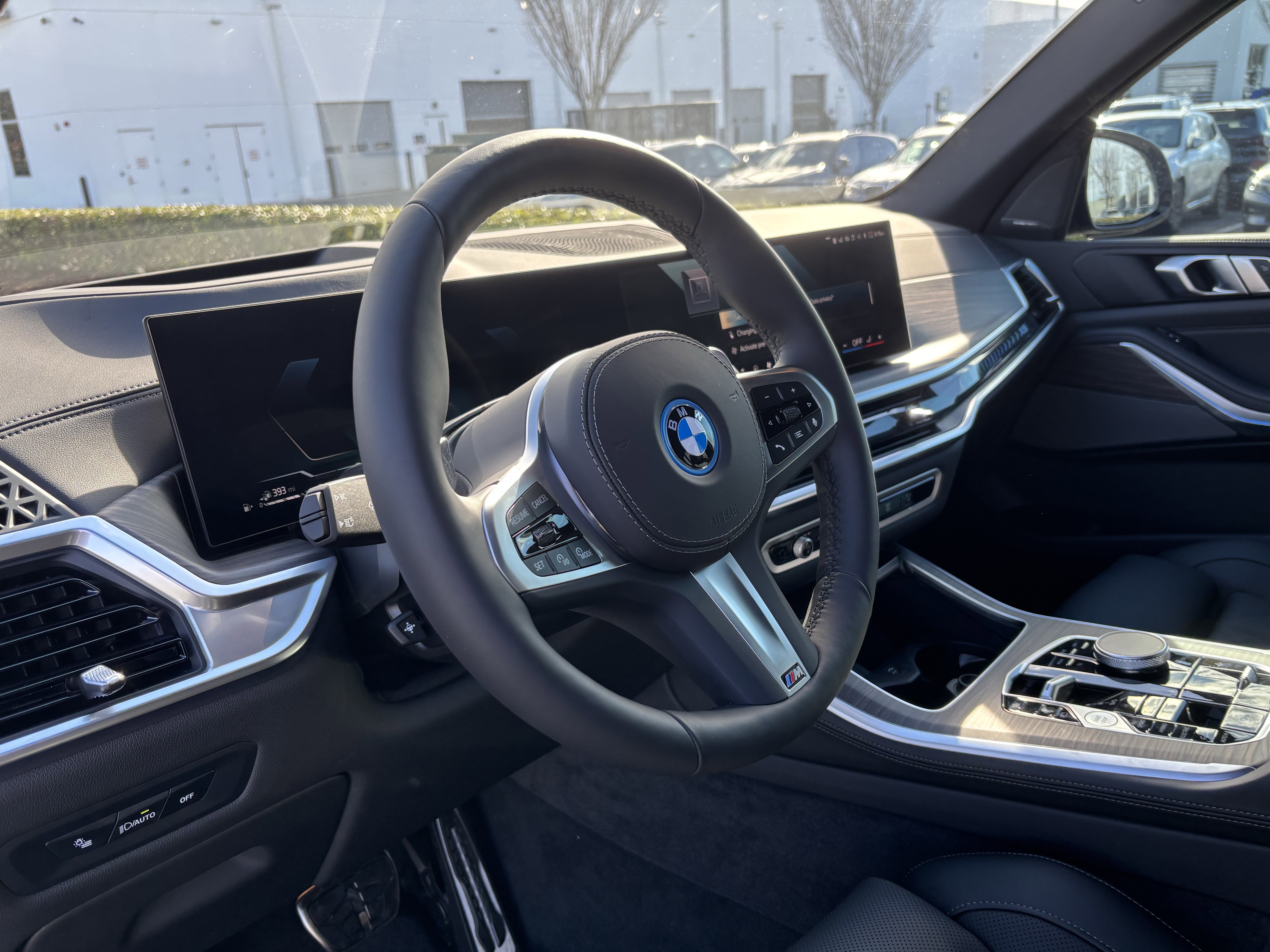 Used 2026 BMW X5 xDrive50e w/ M Sport Package image 16