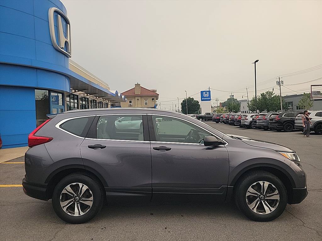 Used 2017 Honda CR-V LX image 6