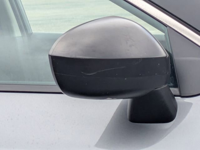 Used 2024 Nissan Rogue S image 11