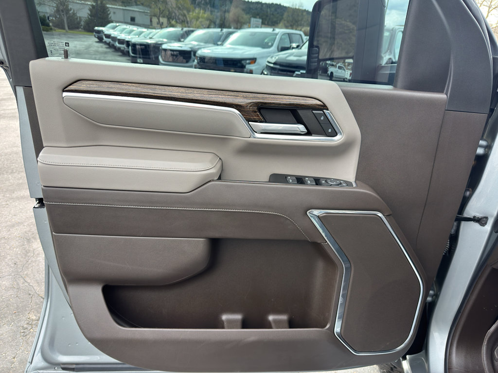 Used 2024 GMC Sierra 2500 SLE image 16