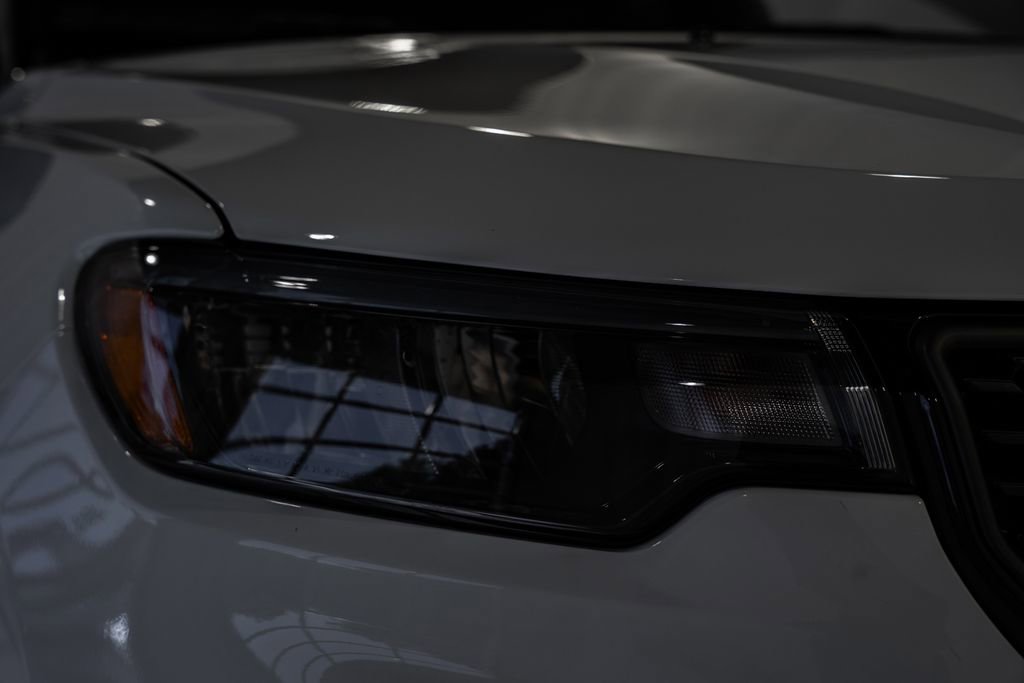 New 2026 Jeep Compass Limited image 12