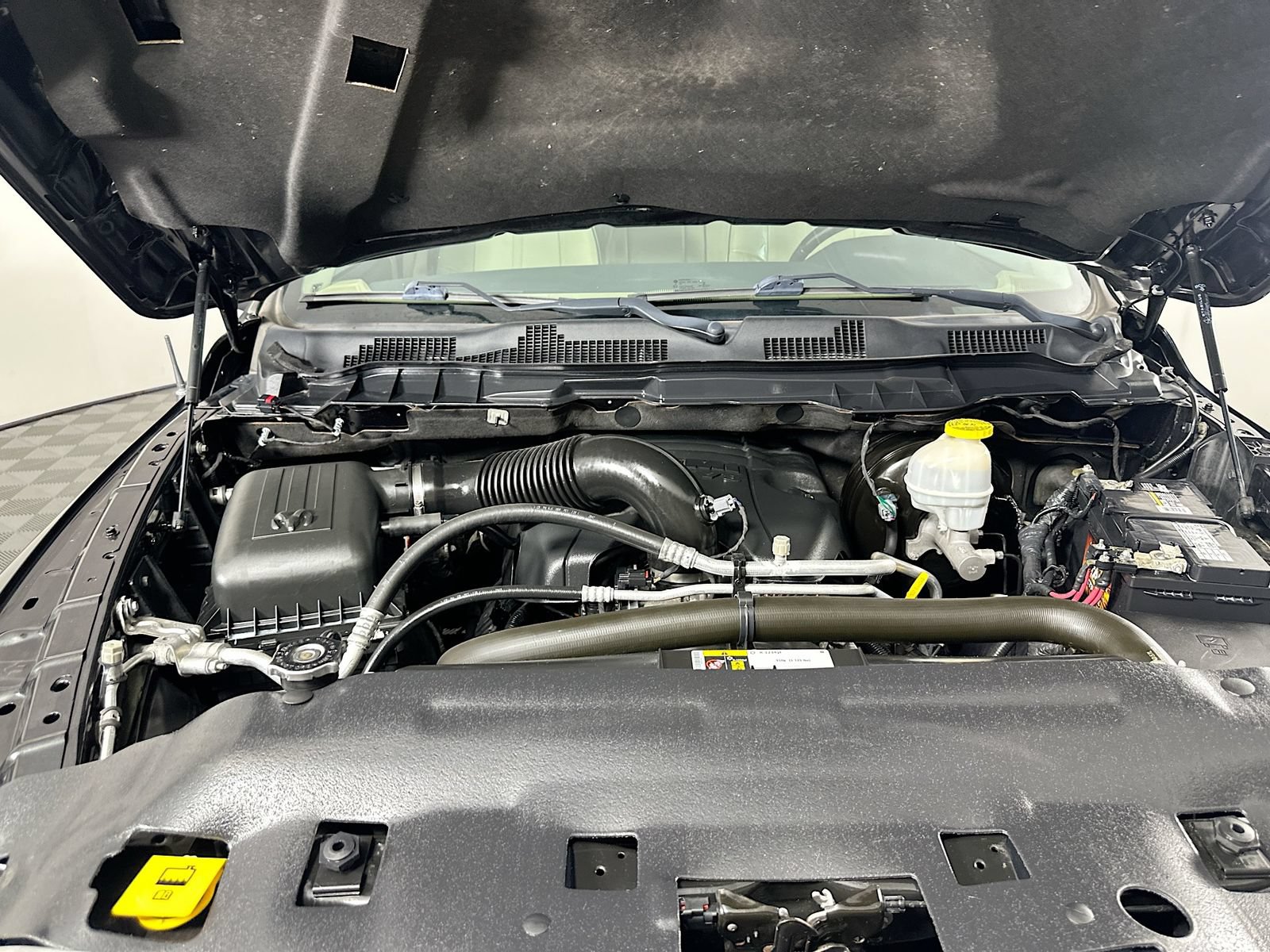 Used 2018 RAM 1500 Limited AWD/4WD image 29