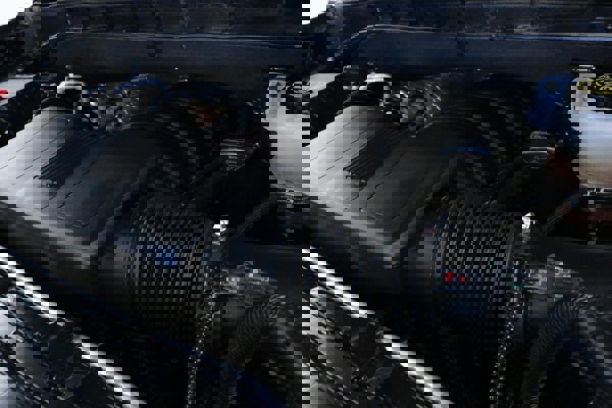 Used 2023 GMC Yukon XL AT4 w/ AT4 Premium Plus Package image 8