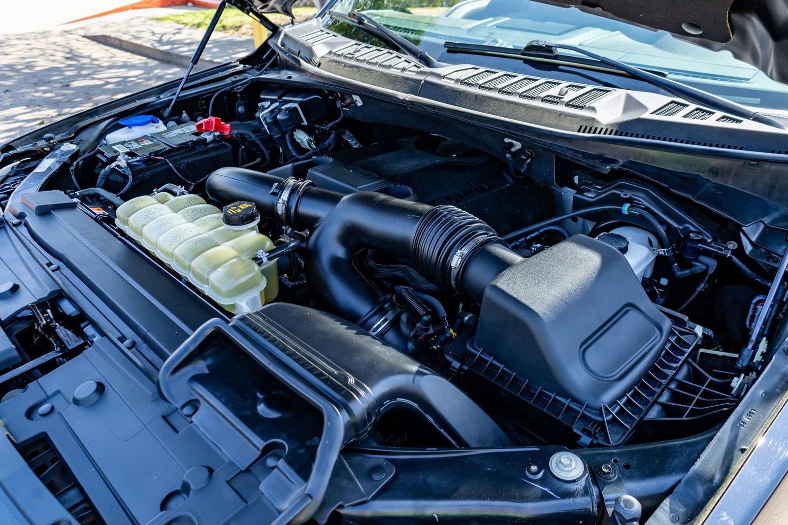 Used 2020 Ford F150 King Ranch w/ Equipment Group 601A Luxury AWD/4WD image 36