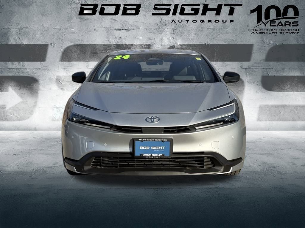 Used 2024 Toyota Prius LE image 25