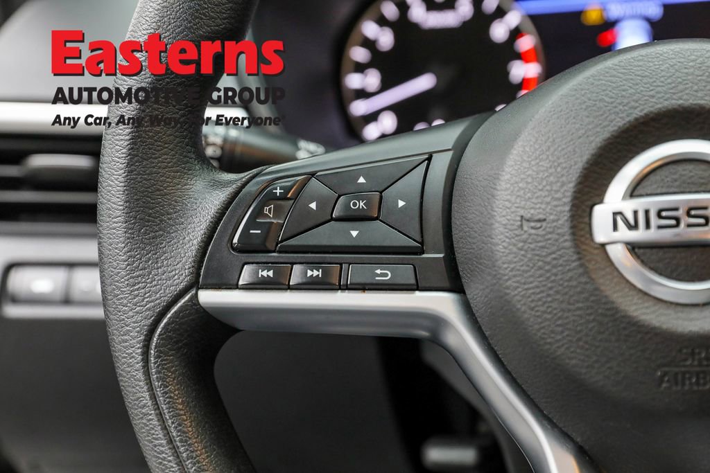 Used 2022 Nissan Altima 2.5 SV image 15