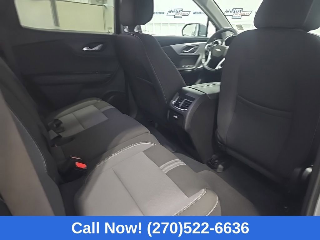 Used 2025 Chevrolet Blazer LT image 24