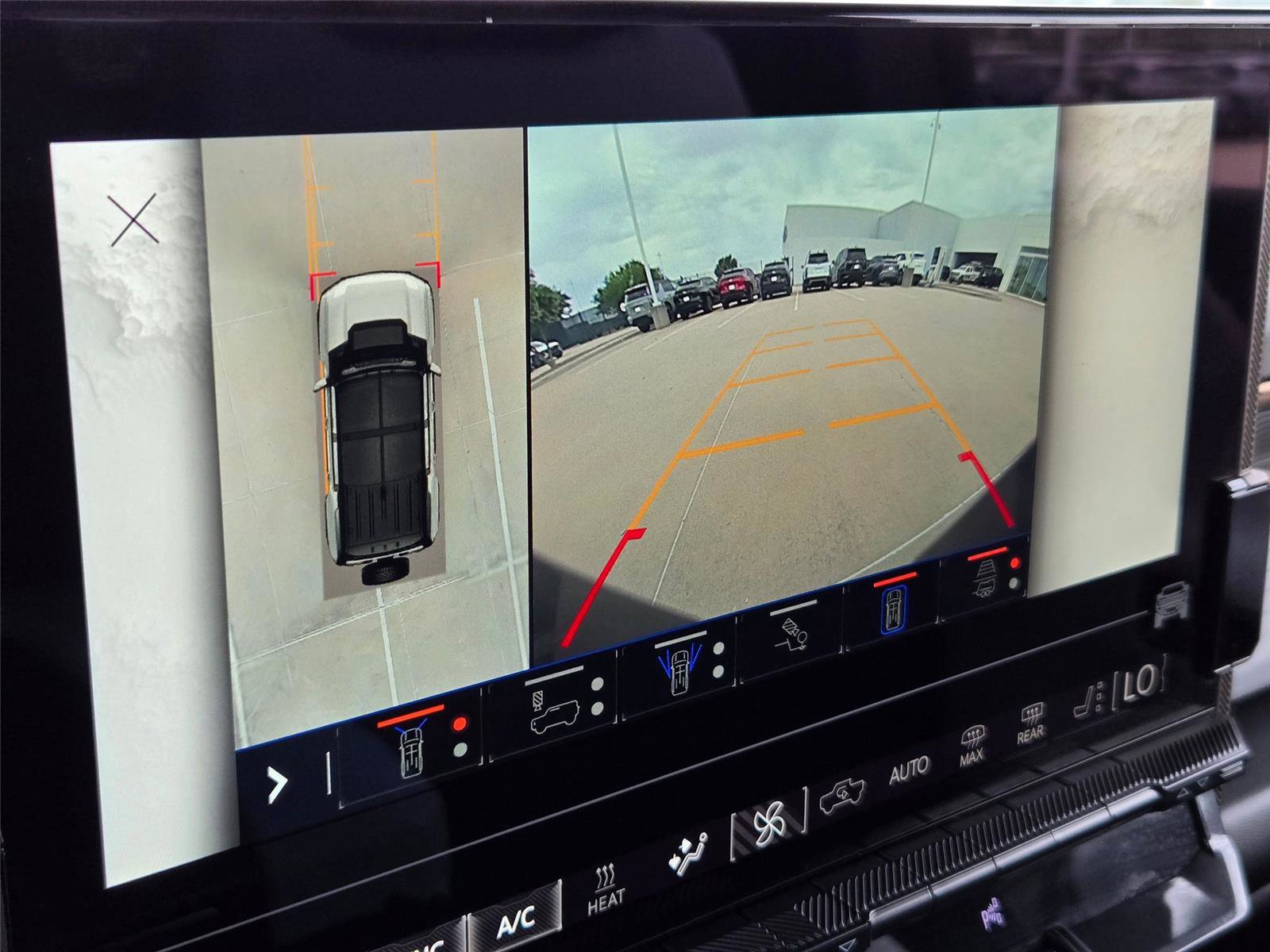 Used 2025 GMC Hummer EV 3X AWD/4WD image 19