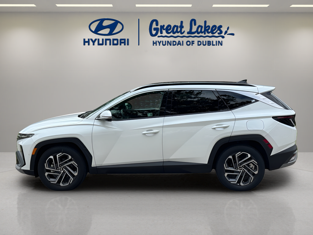 Used 2025 Hyundai Tucson Limited FWD image 2