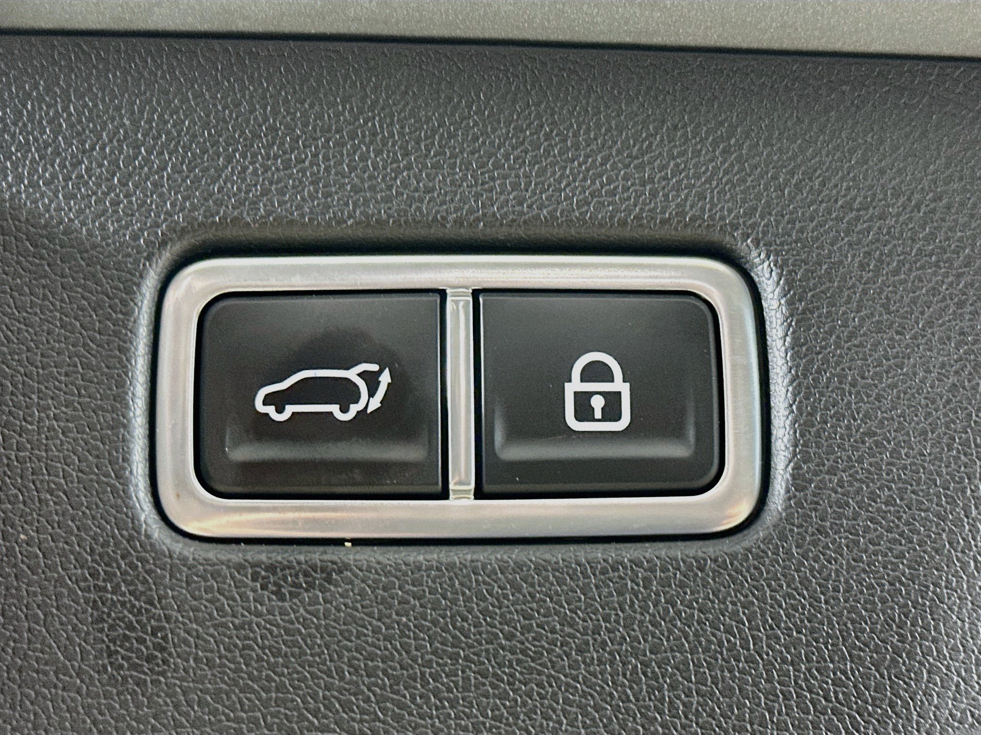 Used 2023 Kia Sorento SX Prestige AWD/4WD image 33