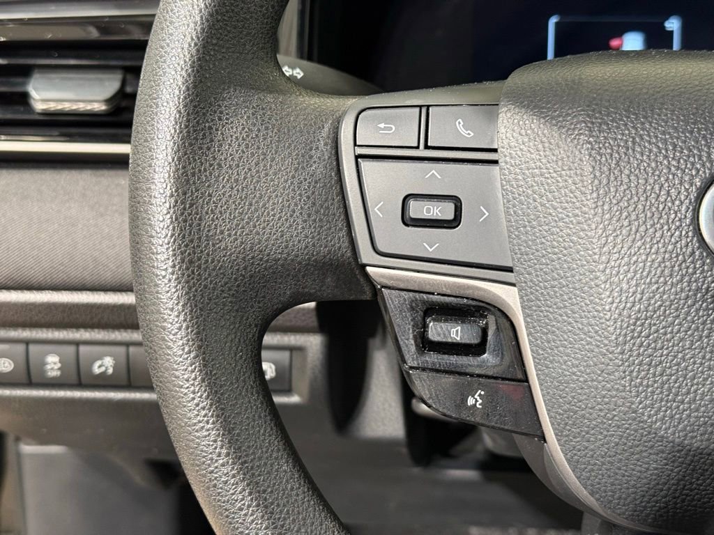 Certified 2025 Toyota Camry LE FWD image 22