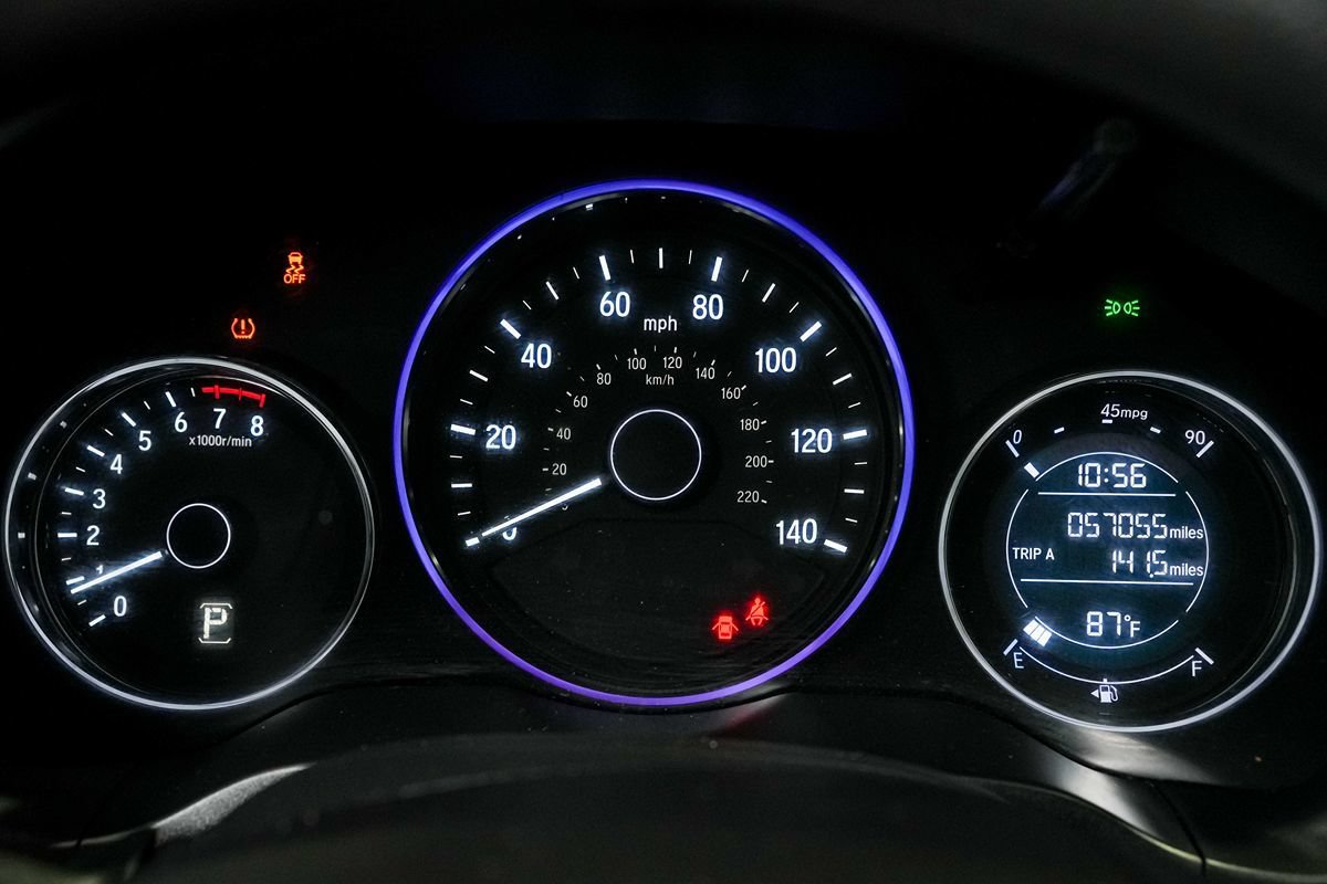 Used 2020 Honda HR-V LX image 23