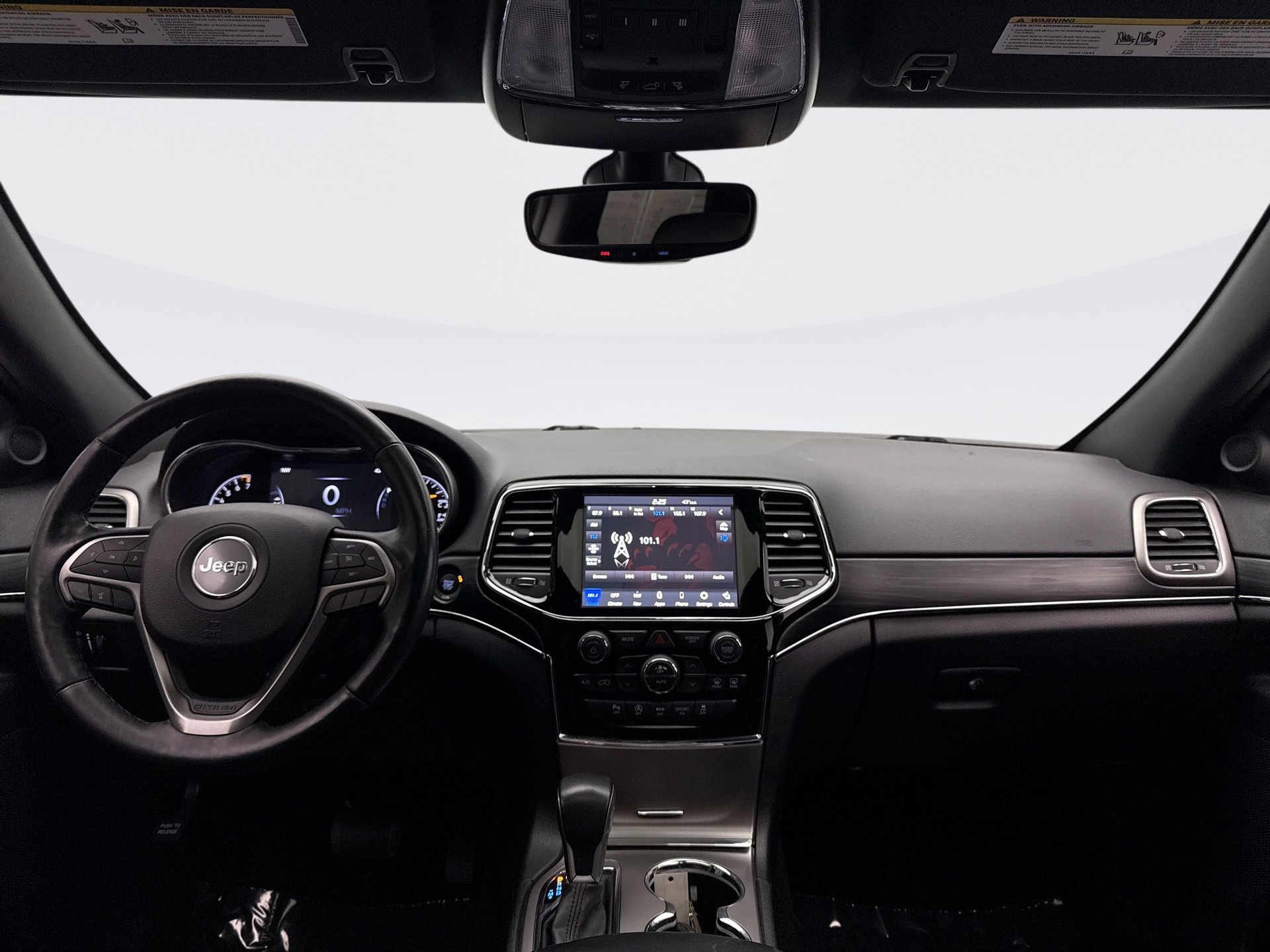 Used 2021 Jeep Grand Cherokee Limited image 14