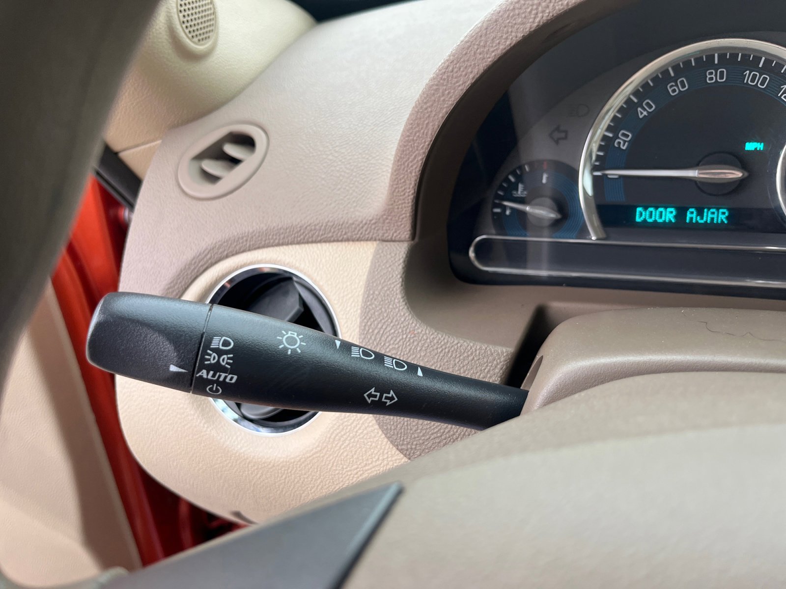 Used 2007 Chevrolet HHR LT image 11