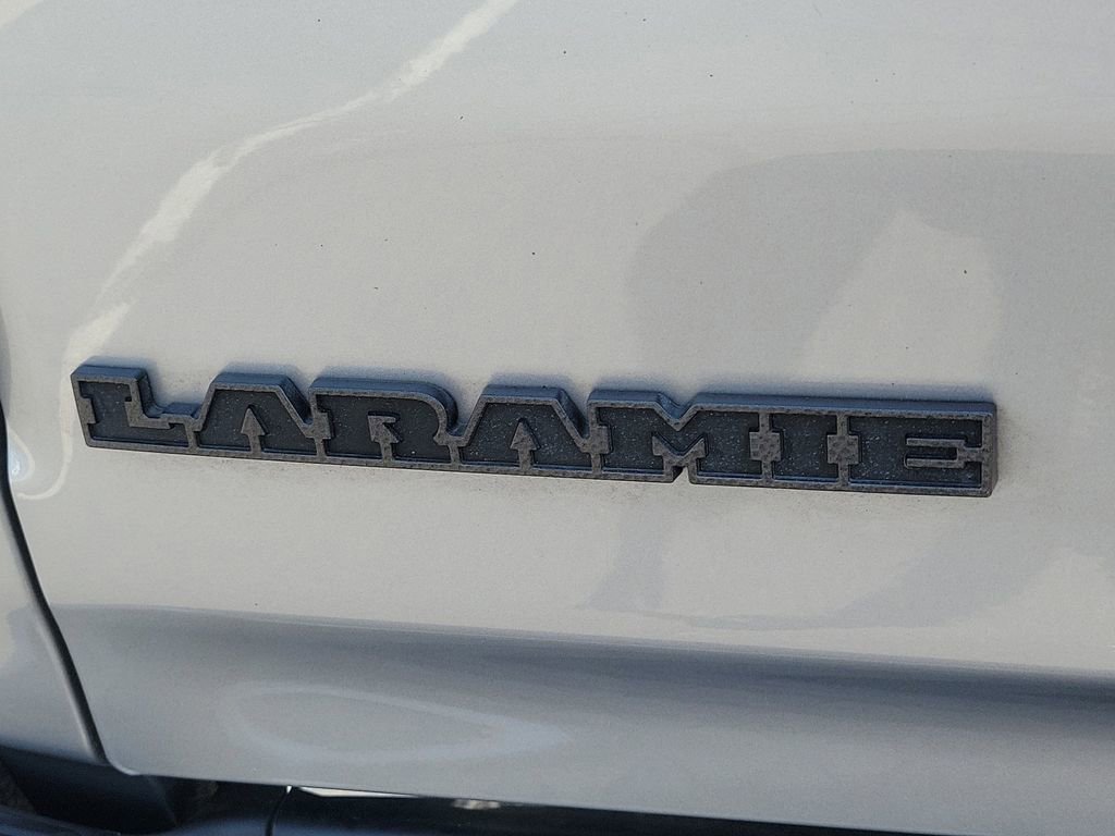 Used 2023 RAM 1500 Laramie AWD/4WD image 30