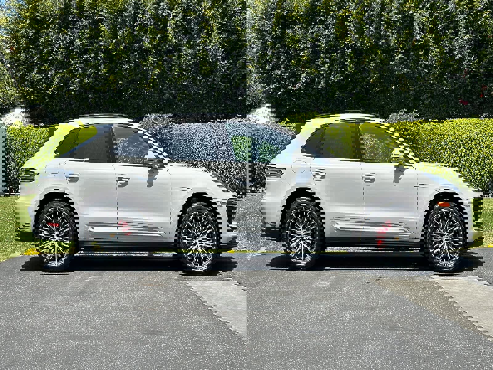 New 2026 Porsche Macan S image 9