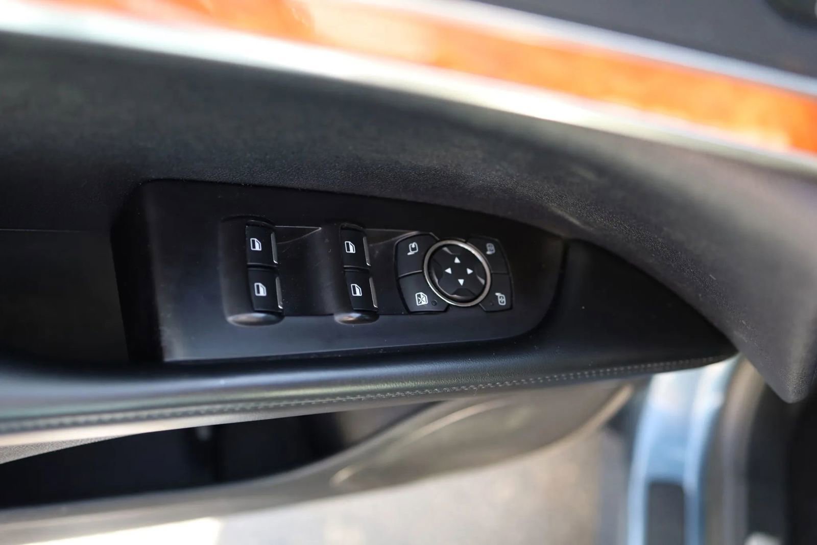 Used 2019 Lincoln Nautilus Reserve w/ Driver Assistance Package AWD/4WD image 12