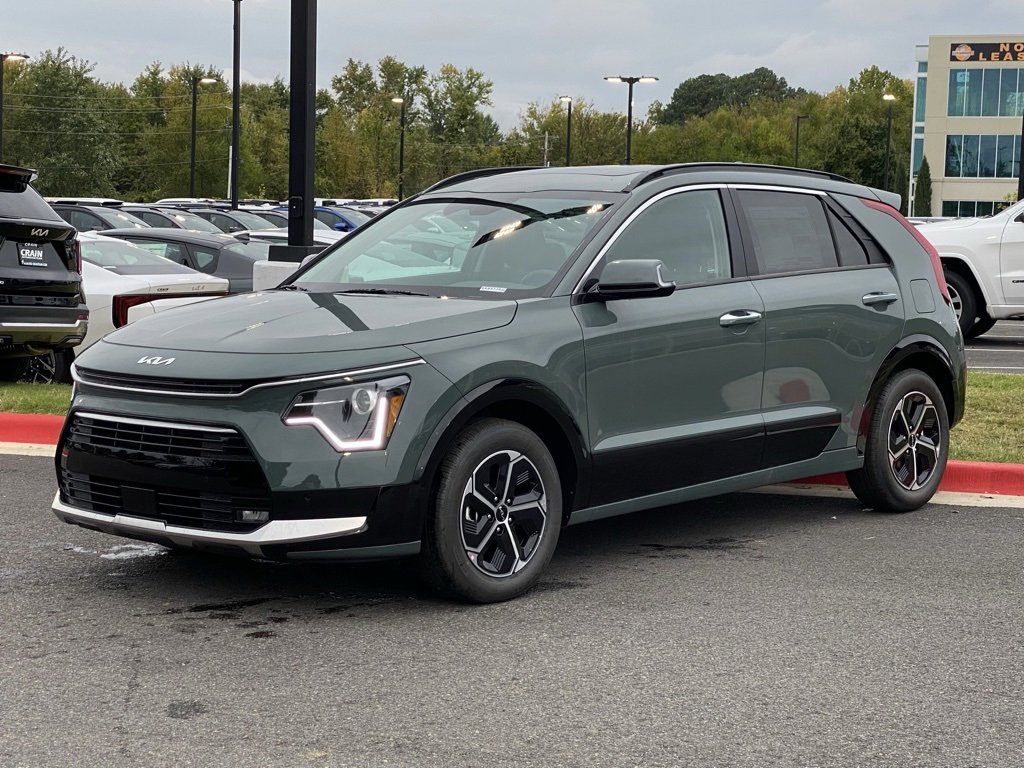 New 2026 Kia Niro SX image 2