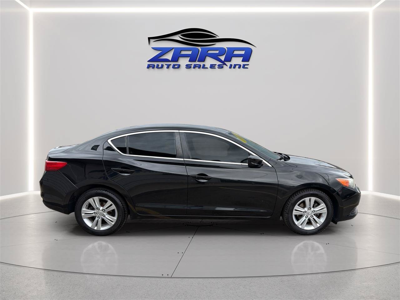 Used 2013 Acura ILX FWD image 8