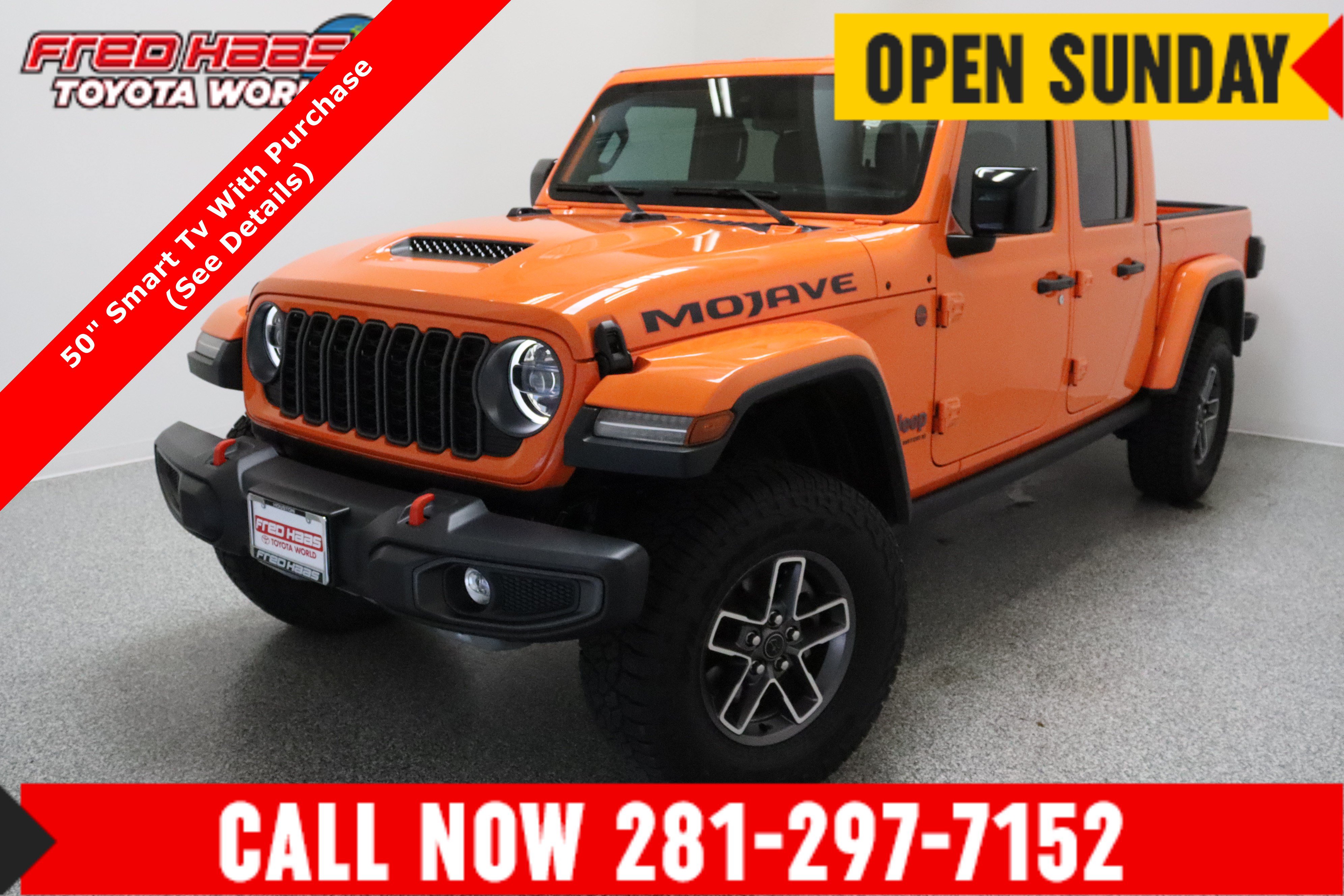 Used 2025 Jeep Gladiator Mojave w/ Convenience Group AWD/4WD image 1
