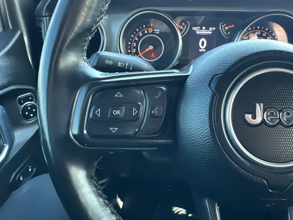 Used 2022 Jeep Gladiator Sport image 23