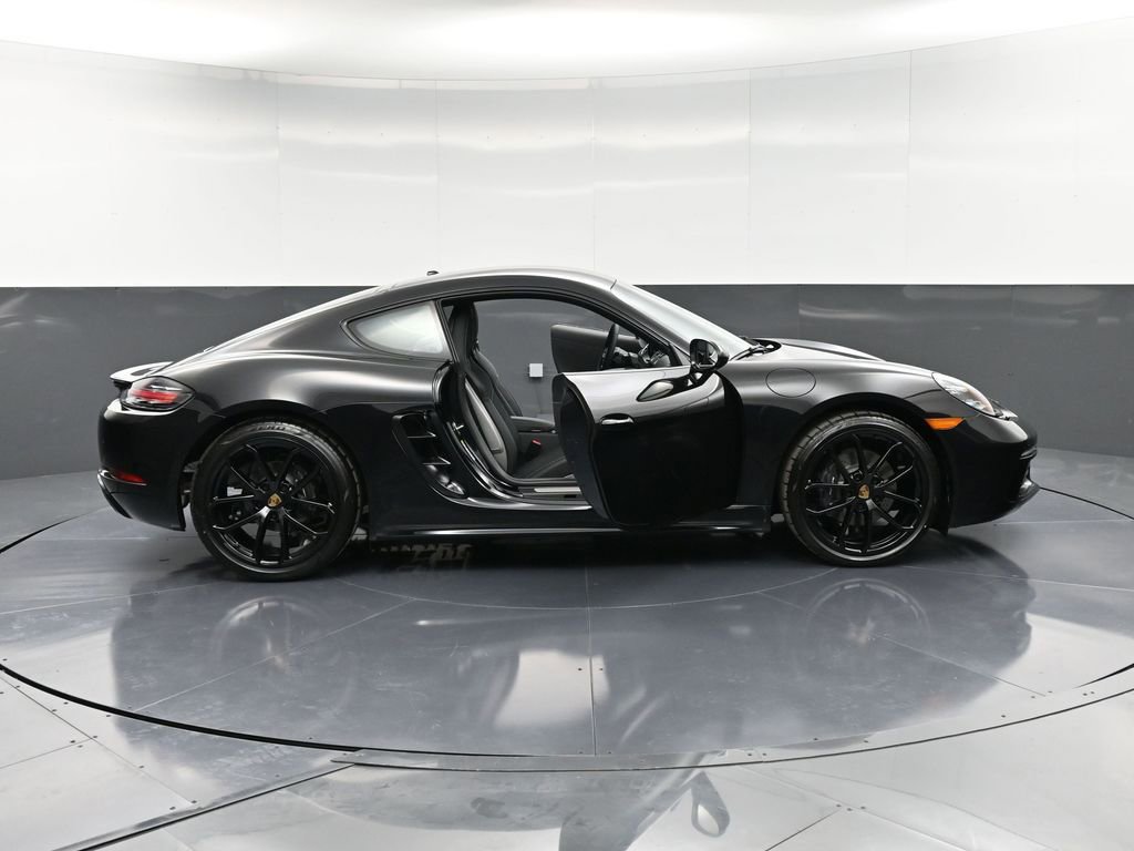 New 2025 Porsche 718 Cayman RWD image 36