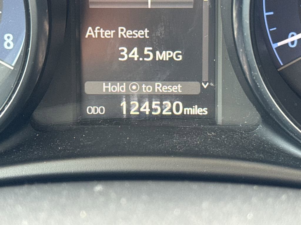 Used 2017 Toyota Corolla iM w/ Carpet Mat Package FWD image 16