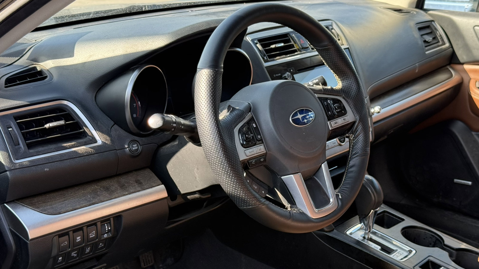 Used 2017 Subaru Outback 2.5i Touring w/ Popular Package #5A AWD/4WD image 12