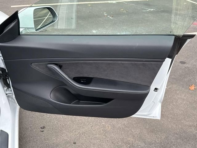 Used 2020 Tesla Model 3 Long Range image 8