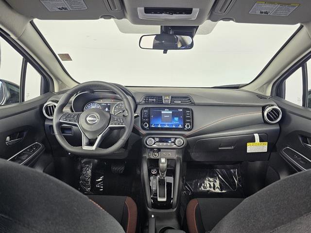New 2025 Nissan Versa SR image 26