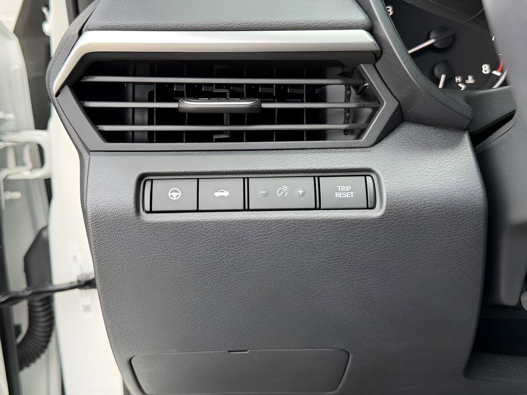 Used 2020 Nissan Altima 2.5 SV image 41